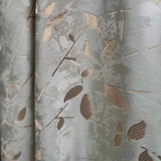 Golden Grove Luxury Jacquard Silky Cream Gold Curtain 1