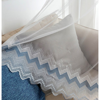 Zigzag blanc bleu et gris sheer voile Rideaux avec le détail brodé point et le bord pétoncle 4