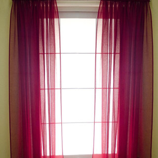 Red Burgundy Soft Sheer Voile Rideau 1