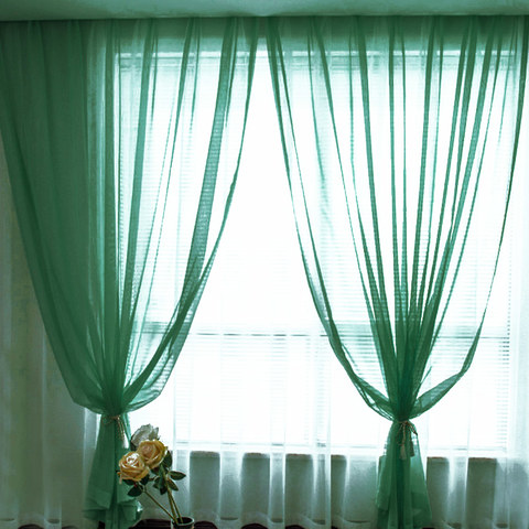 Luxe Grass Green Sheer Voile Rideau 1