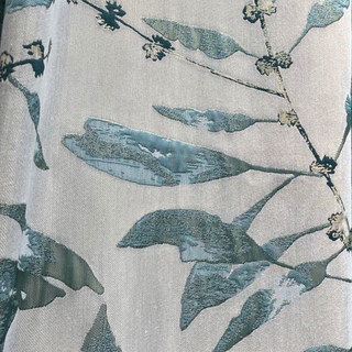 Dans les bois luxe Jacquard Shimmery Teal feuilles rideau avec des détails en or 3