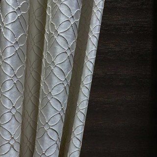 Belle Fleur 3D Jacquard Quatrefoil Rideau à crème beige avec des détails dorés 5
