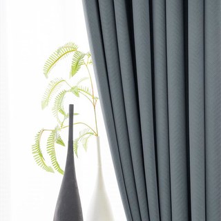 Sunnyvale Herringbone Haze Bleu Velours texturé Rideau noir 1