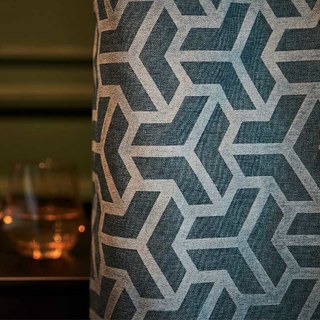Bishamon Kikko motif géométrique Art déco Haze bleu rideau 4