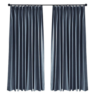 Rideau bleu de velours de Cadet 6