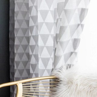 Dimension romantique Triangles gris et blanc Rideau voilé géométrique 2