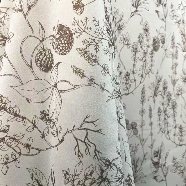 Berry Meadow Mocha Brown Floral Chenille Rideaux 1