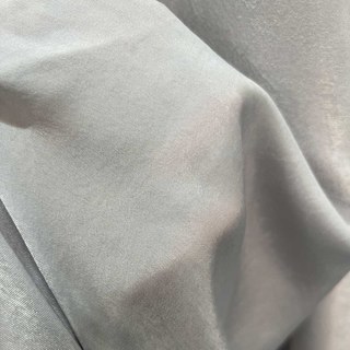 Rideau voilé gris cendre satiné 5