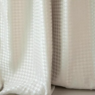 Crème satinée de Siren Rideau géométrique blanc 2