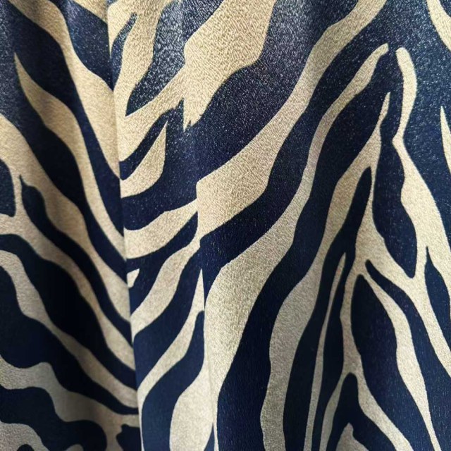 Savannah Luxe Jacquard Rideau d'impression Zebra bleu marine 1