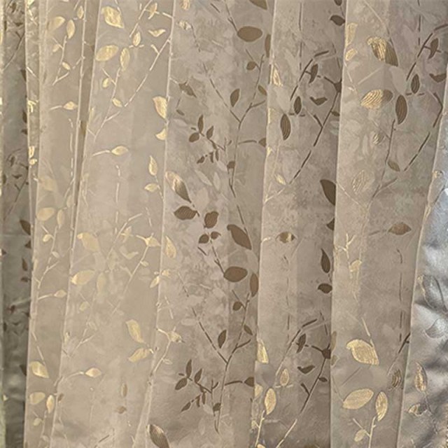 Golden Grove Luxe Jacquard Gris Silky et rideau d'or 1