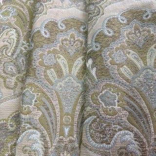 Regal Elegance Crème Jacquard et rideau de damas vert d'olive 6