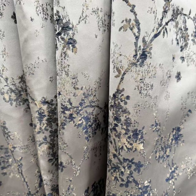 Starlit Bloom Luxe Jacquard Argent & Bleu Rideaux Floraux 1