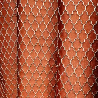Fancy Trellis 3D Jacquard Orange Arabesque Curtains with Gold Details
Rideaux arabesques orange 3D Jacquard Fancy Trellis avec détails dorés 5