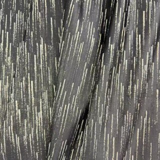 Rideau noir Silver Stream avec rayures métalliques scintillantes 2